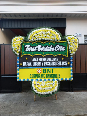 Papan Bunga Duka di Yiginua